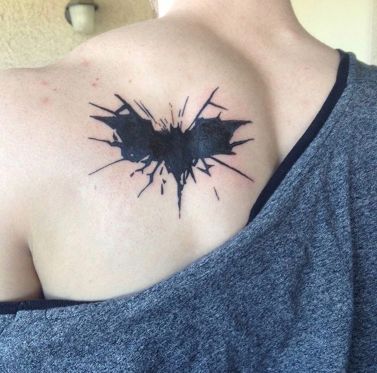 Dark Knight — Chest